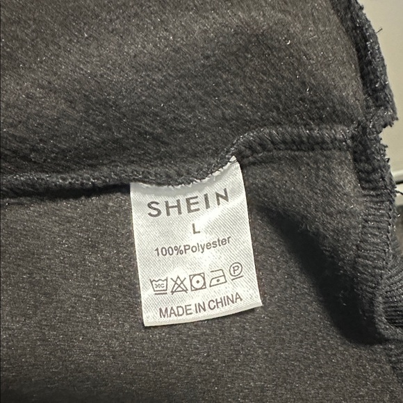 🎀 NWOT SHEIN Mommy & Me Sweatshirts L/18-24mo. - Picture 3 of 3